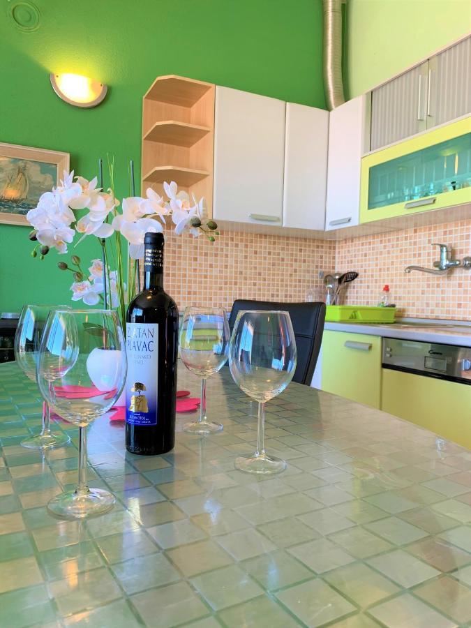 Roko Apartment House Primosten Exterior photo
