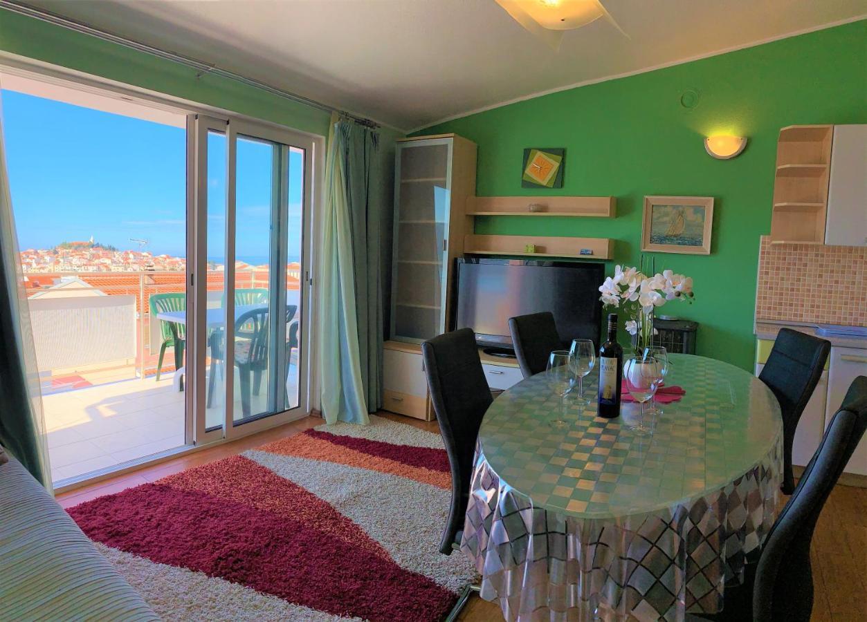 Roko Apartment House Primosten Exterior photo