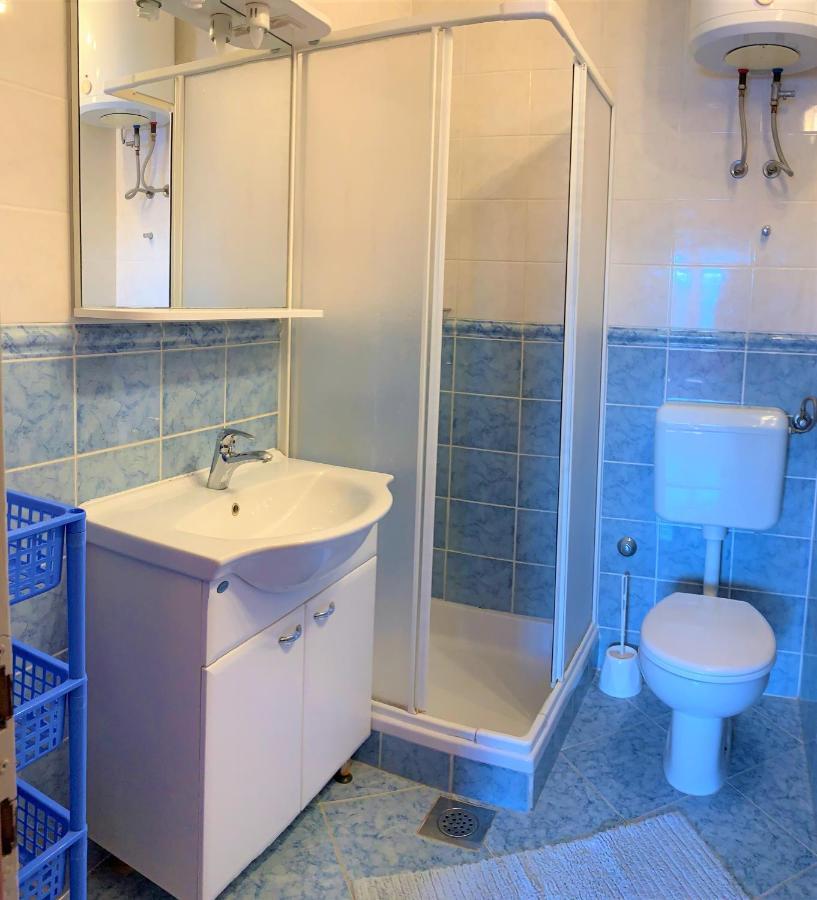 Roko Apartment House Primosten Exterior photo