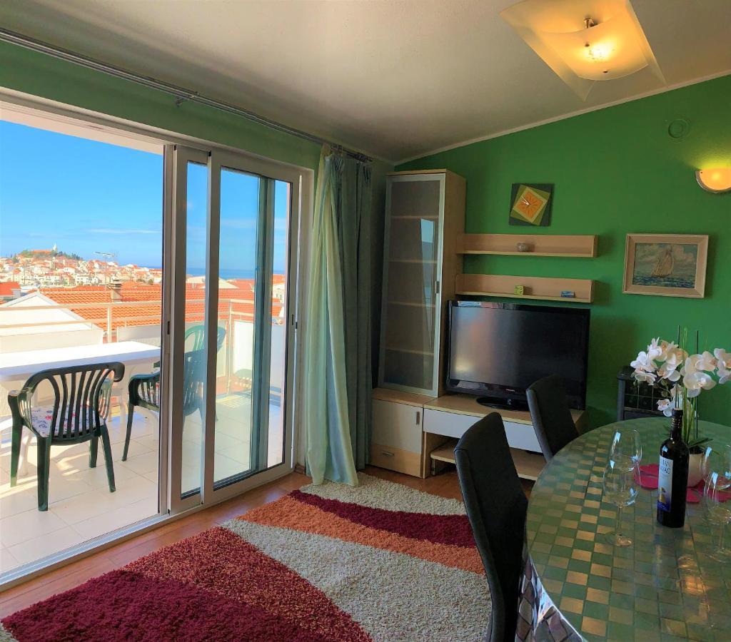Roko Apartment House Primosten Exterior photo